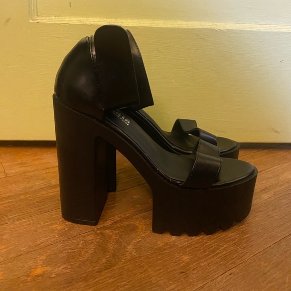 Women's Platform Block High Heel Chunky Heels - Picture 3 of 7